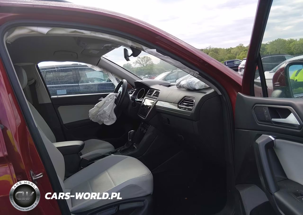 2019 Volkswagen Tiguan 2.0T Se-2.0T Sel-2.0T Sel R-Line-2.0T Sel R-Line Black VIN:3VV2B7AX4KM125477 - 5