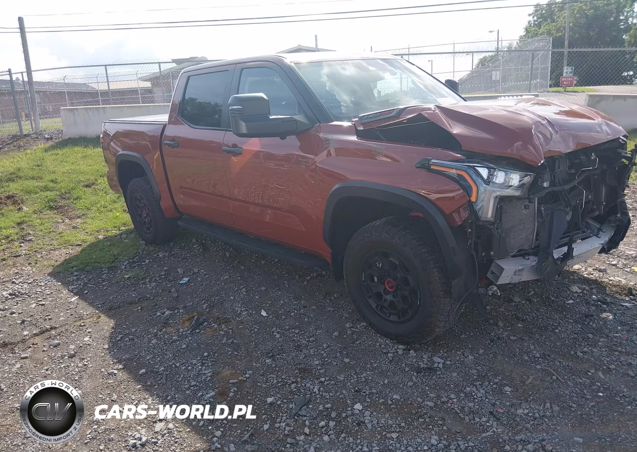 2024 Toyota Tundra Hybrid Trd Pro 4Wd – zdjęcie 1 z 17