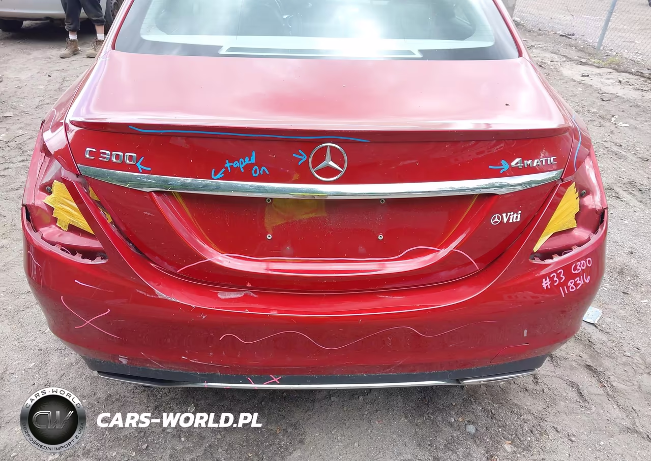 2016 Mercedes-Benz C 300 4Matic VIN:55SWF4KB1GU120446 - 16