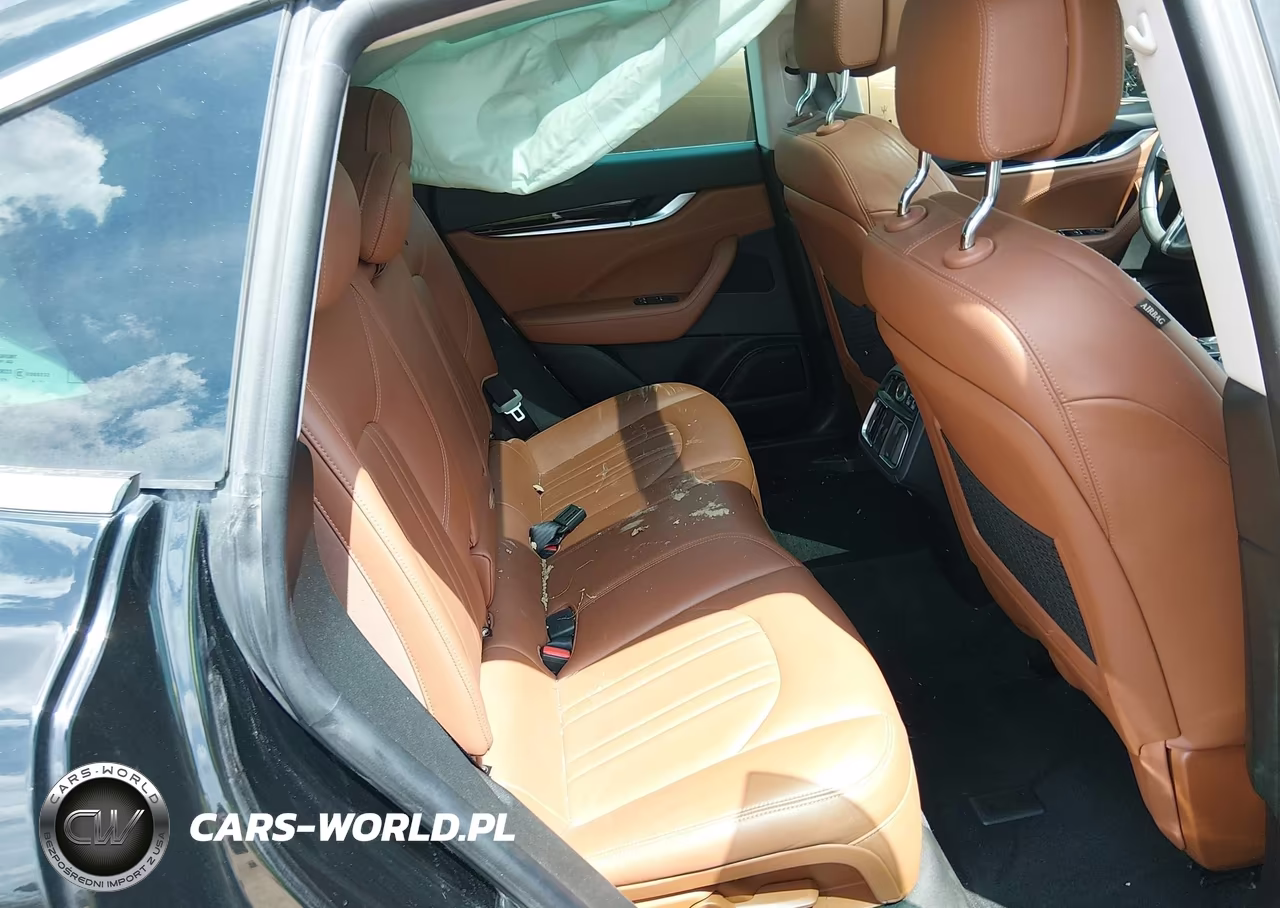 2017 Maserati Levante VIN:ZN661XUA0HX250696 - 8