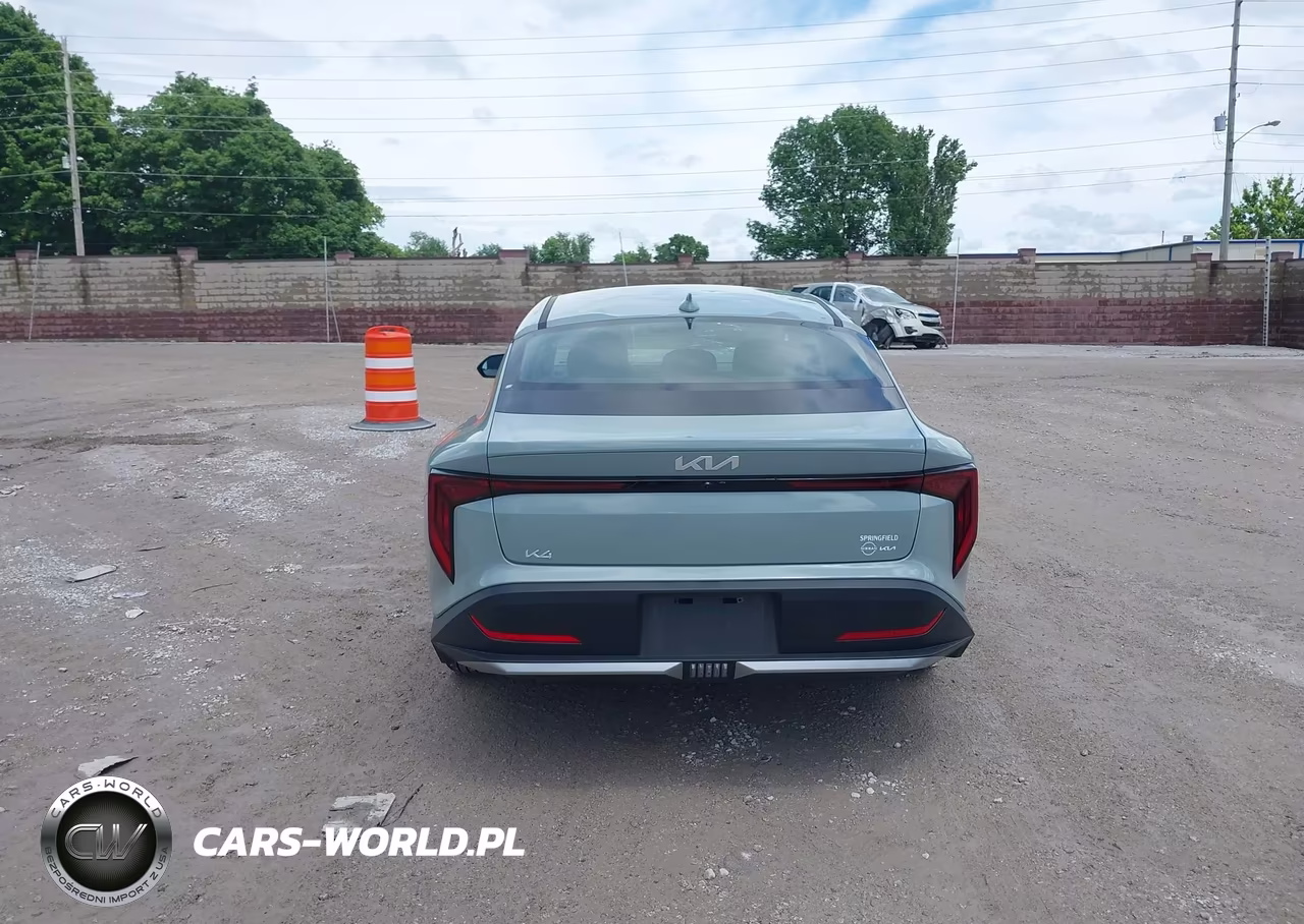 2025 Kia K4 Lxs VIN:3KPFT4DEXSE250399 - 16