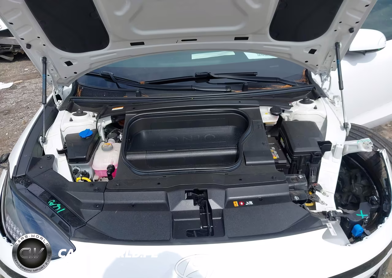 2023 Hyundai Ioniq 6 Sel VIN:KMHM34AC0PA044198 - 10