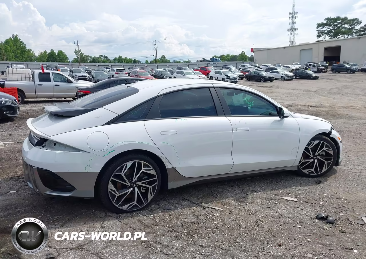2023 Hyundai Ioniq 6 Sel VIN:KMHM34AC0PA044198 - 13