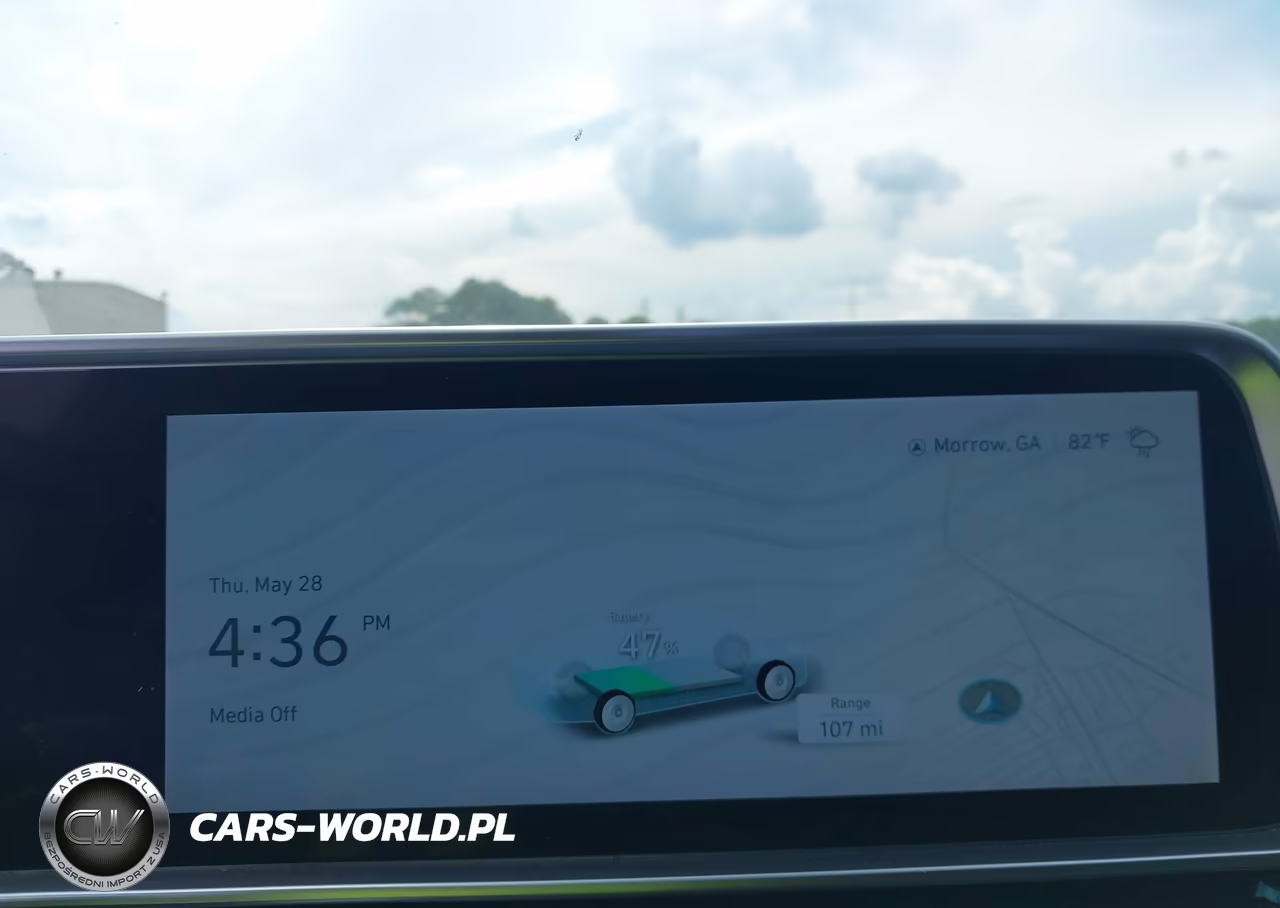 2023 Hyundai Ioniq 6 Sel VIN:KMHM34AC0PA044198 - 17