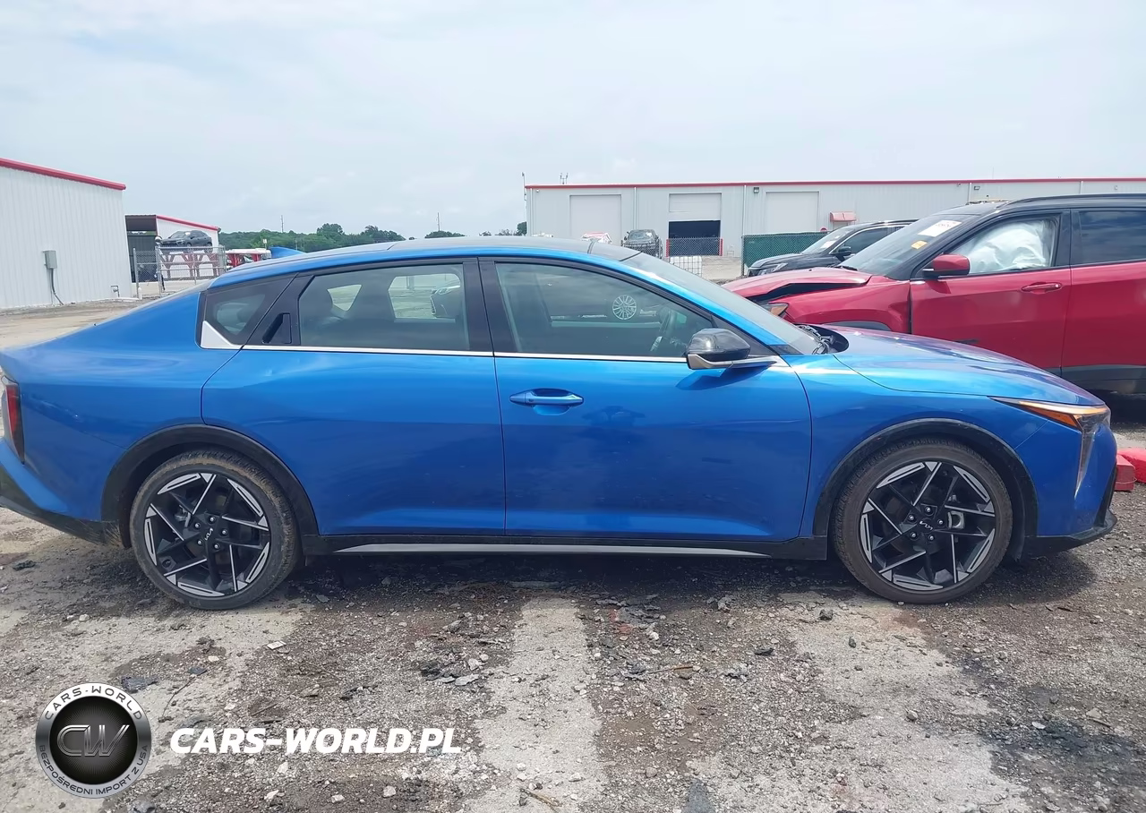 2025 Kia K4 Gt-Line VIN:3KPFW4DE2SE072480 - 13