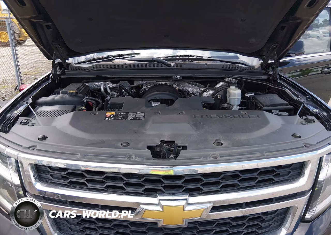 2015 Chevrolet Suburban 1500 Lt VIN:1GNSCJKC8FR715262 - 10