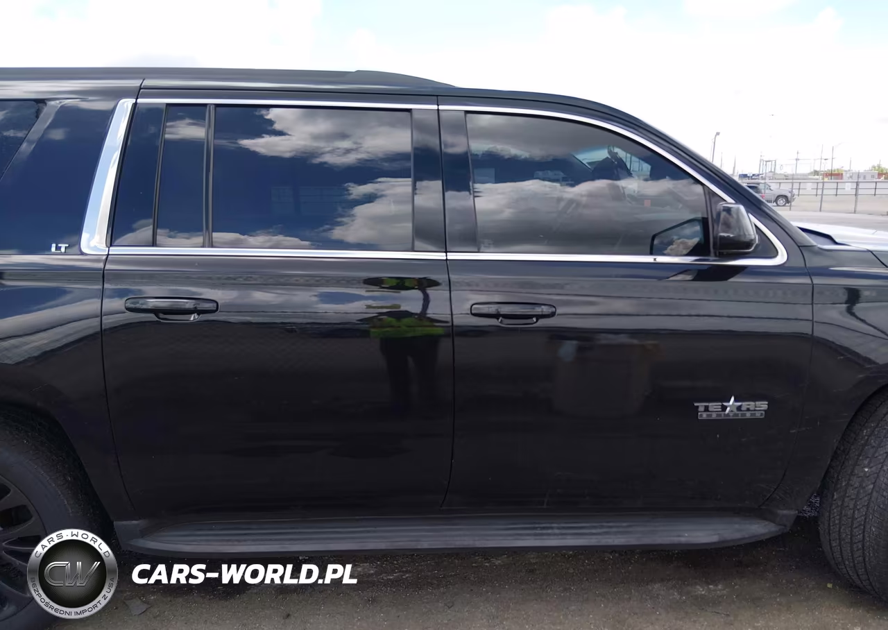 2015 Chevrolet Suburban 1500 Lt VIN:1GNSCJKC8FR715262 - 14