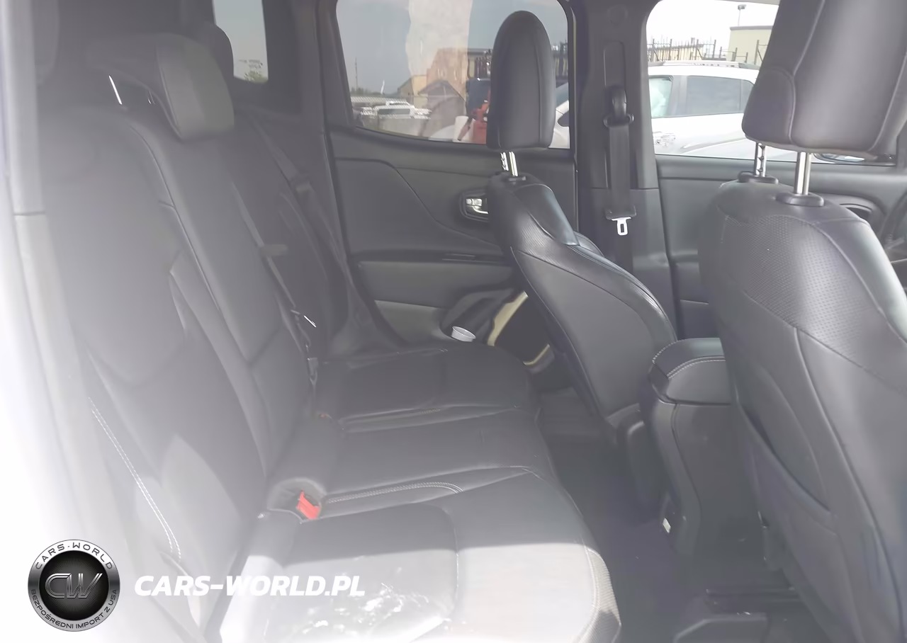 2016 Jeep Renegade Limited VIN:ZACCJBDTXGPD11207 - 8