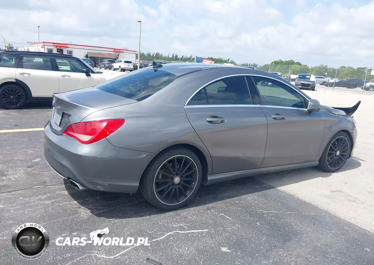 2014 Mercedes-Benz Cla 250 VIN:WDDSJ4EB9EN157825 - 4