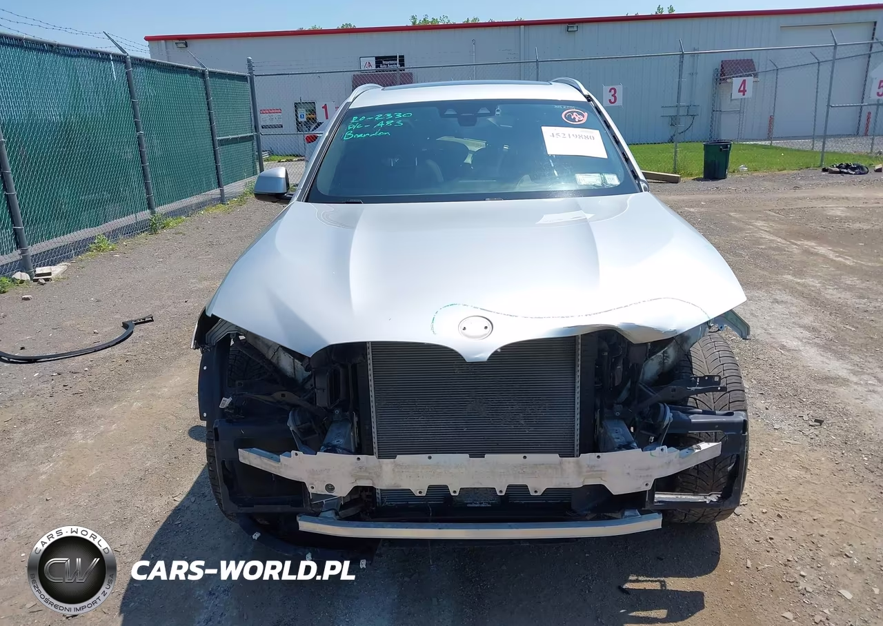 2018 BMW X3 xDrive30I VIN:5UXTR9C55JLC83768 - 12