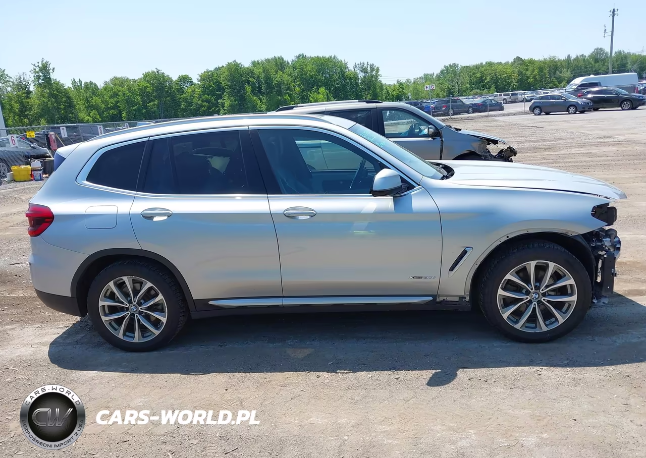 2018 BMW X3 xDrive30I VIN:5UXTR9C55JLC83768 - 13