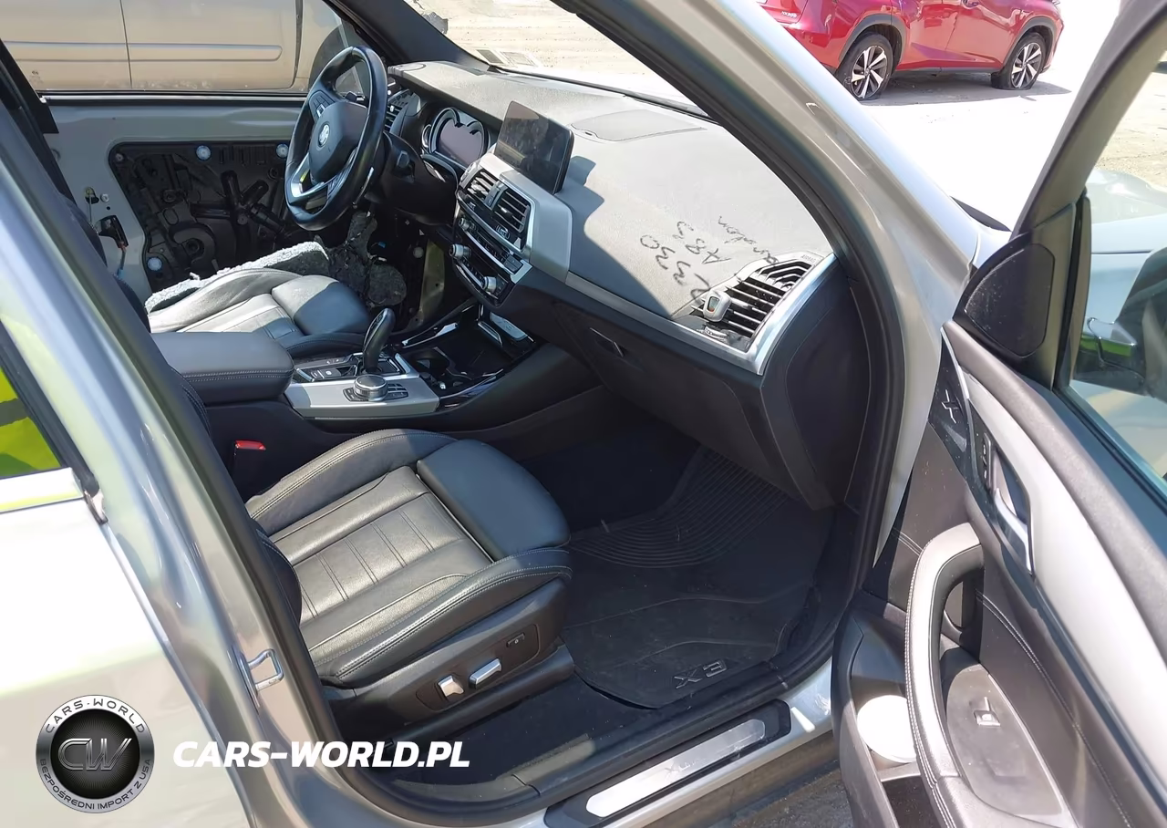 2018 BMW X3 xDrive30I VIN:5UXTR9C55JLC83768 - 5