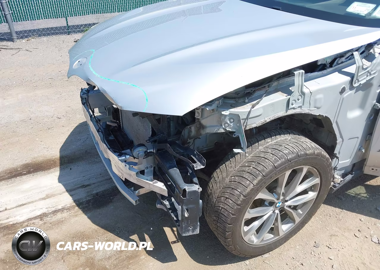2018 BMW X3 xDrive30I VIN:5UXTR9C55JLC83768 - 6