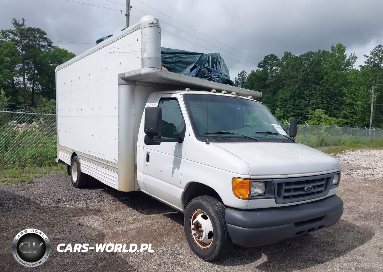 2006 Ford E-450 Cutaway