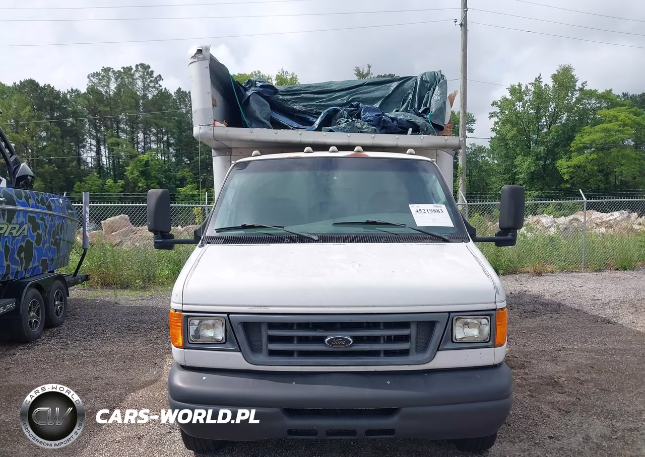 2006 Ford E-450 Cutaway VIN:1FDXE45S26HA40975 - 15
