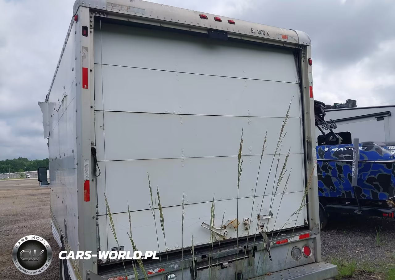 2006 Ford E-450 Cutaway VIN:1FDXE45S26HA40975 - 18