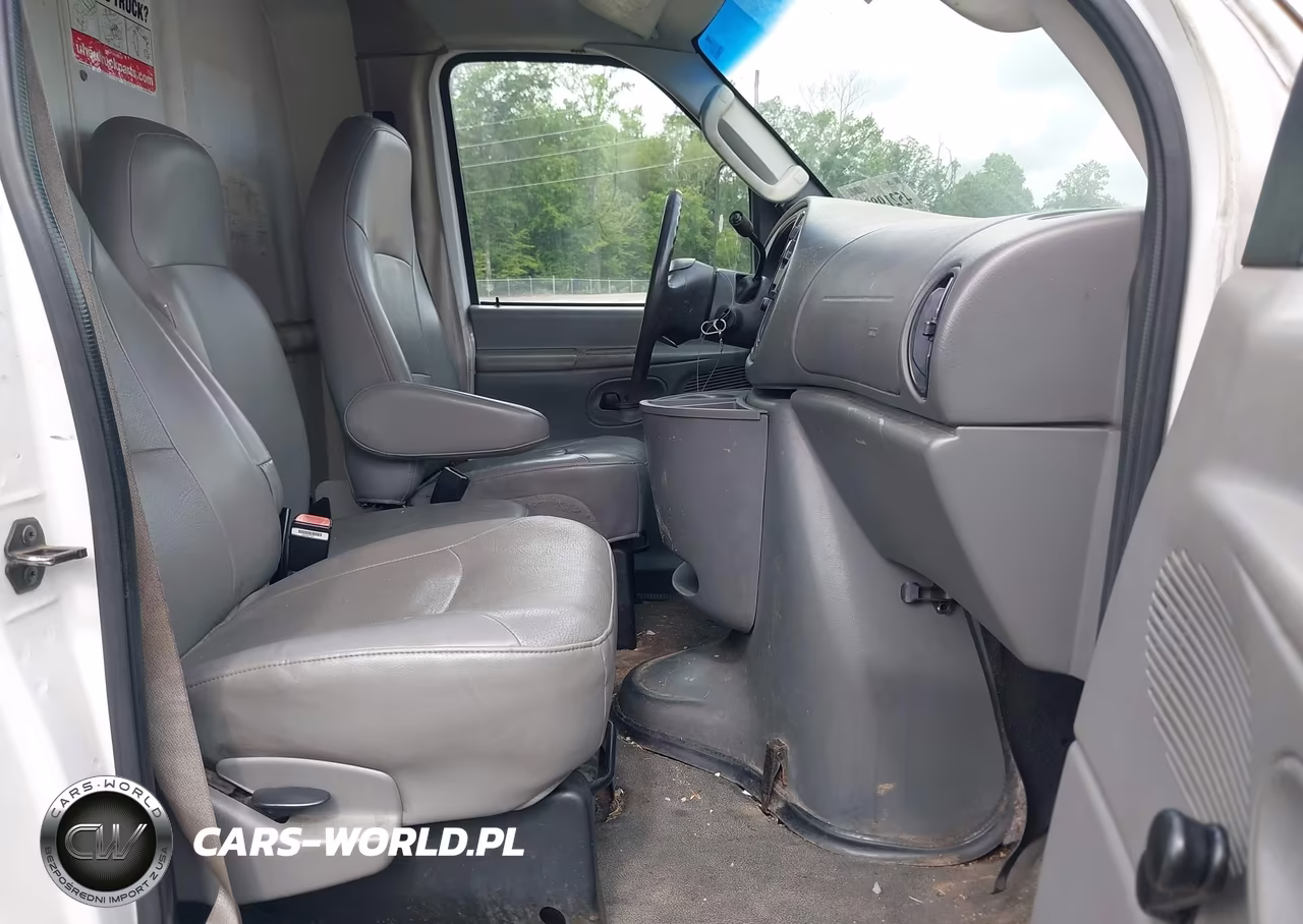 2006 Ford E-450 Cutaway VIN:1FDXE45S26HA40975 - 19