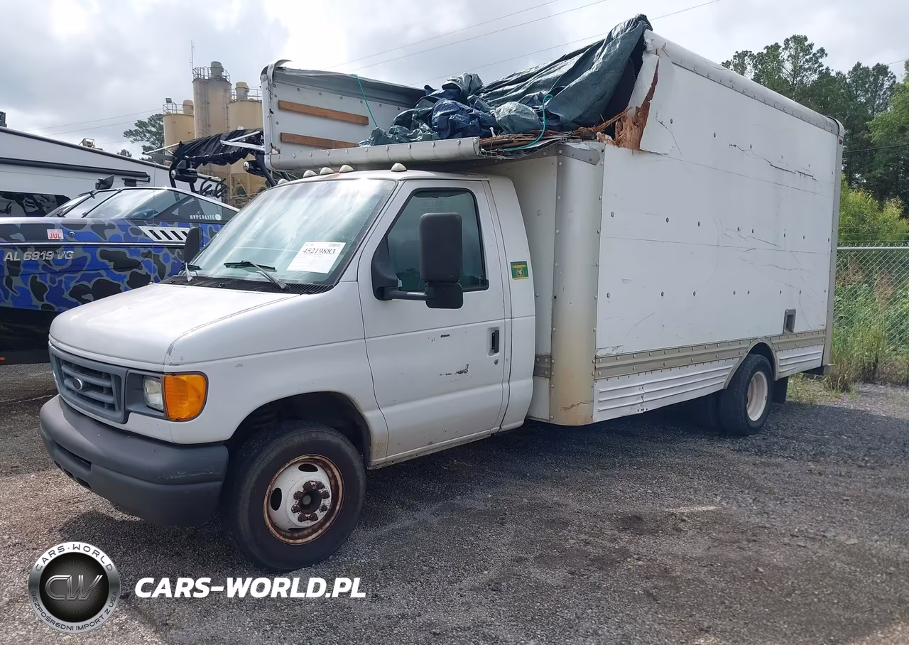 2006 Ford E-450 Cutaway VIN:1FDXE45S26HA40975 - 2