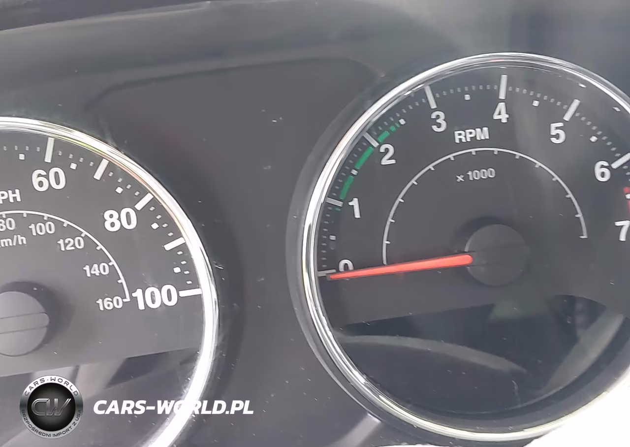2013 Jeep Wrangler Unlimited Sahara VIN:1C4HJWEG5DL555037 - 14