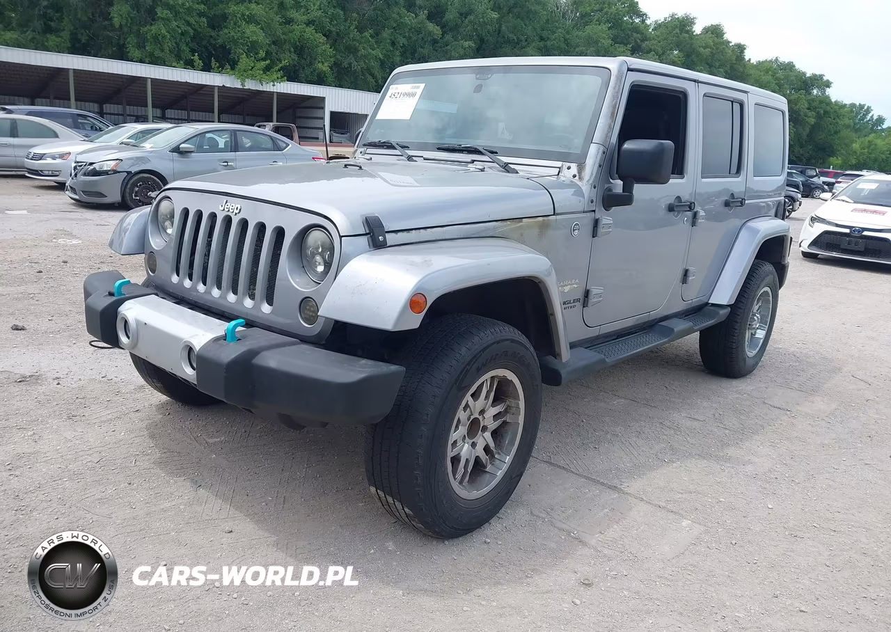 2013 Jeep Wrangler Unlimited Sahara VIN:1C4HJWEG5DL555037 - 2