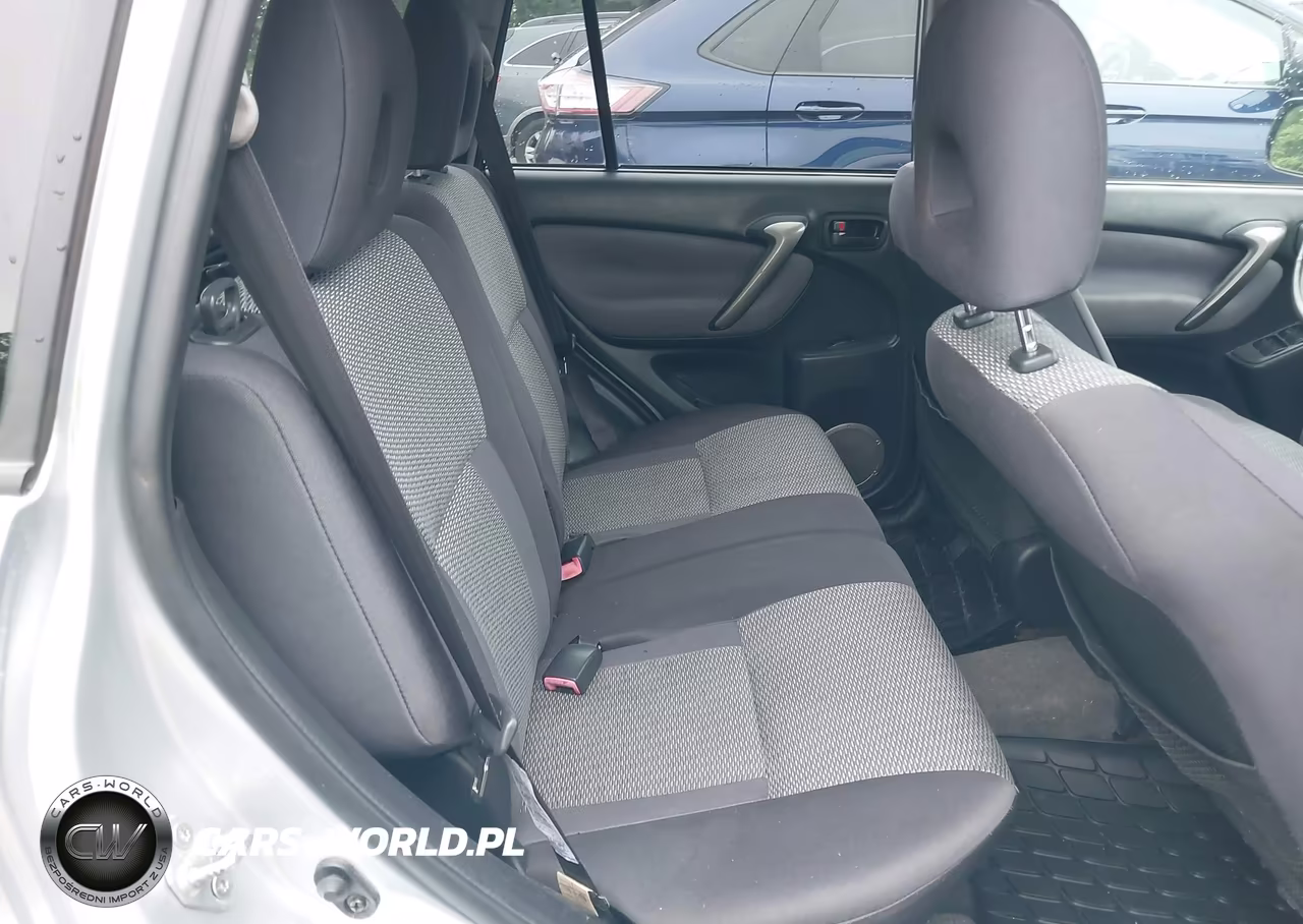 2004 Toyota Rav4 VIN:JTEHD20V246008632 - 8