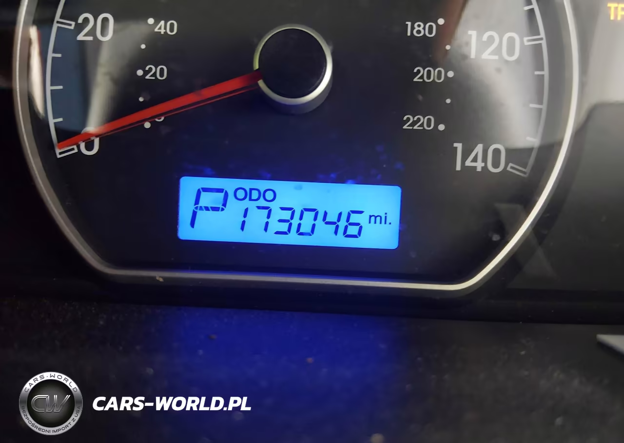 2010 Hyundai Elantra Gls VIN:KMHDU4AD7AU017785 - 16