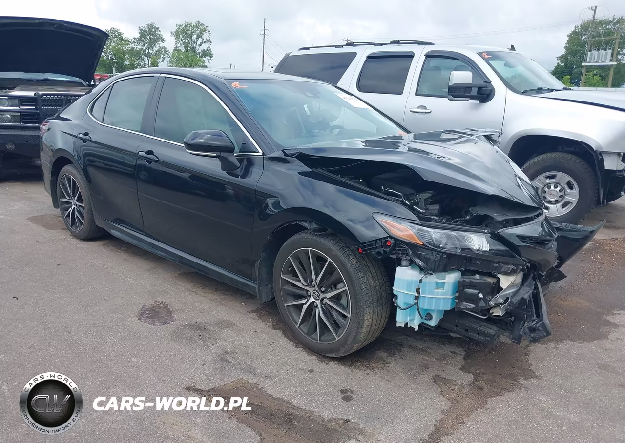 2022 Toyota Camry Se – zdjęcie 1 z 17