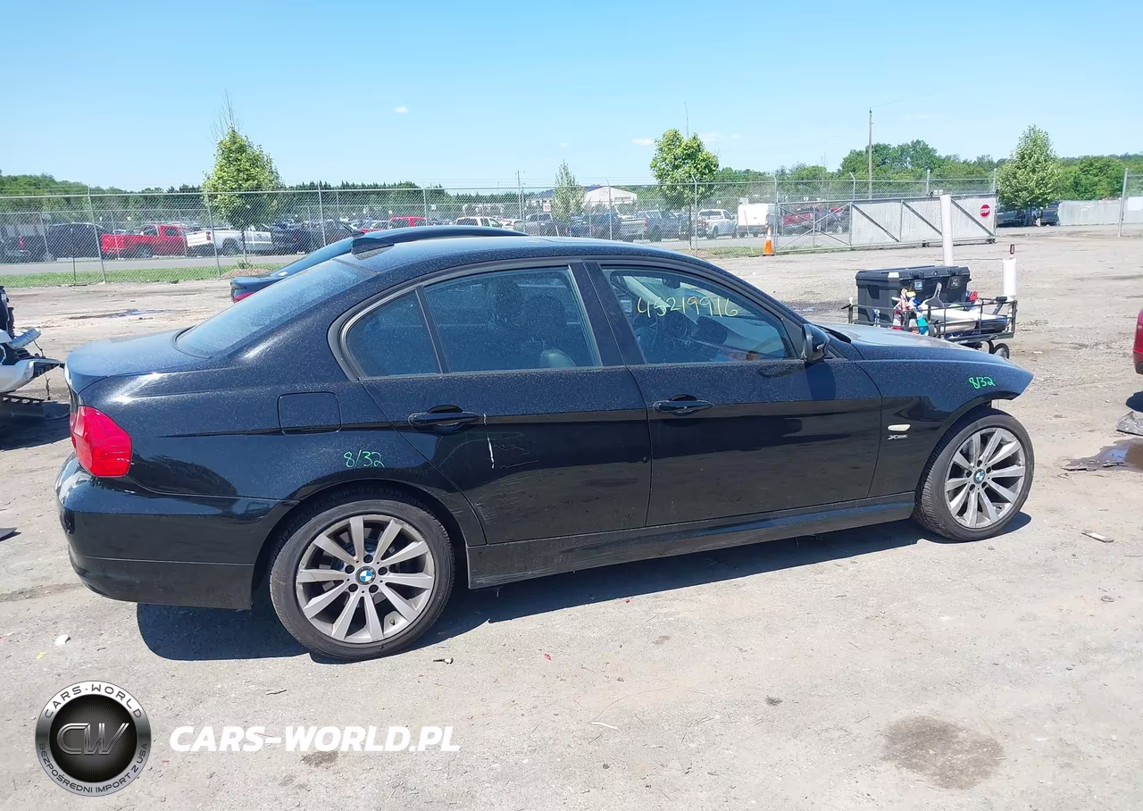 2011 BMW 328I xDrive VIN:WBAPK5G58BNN28704 - 13