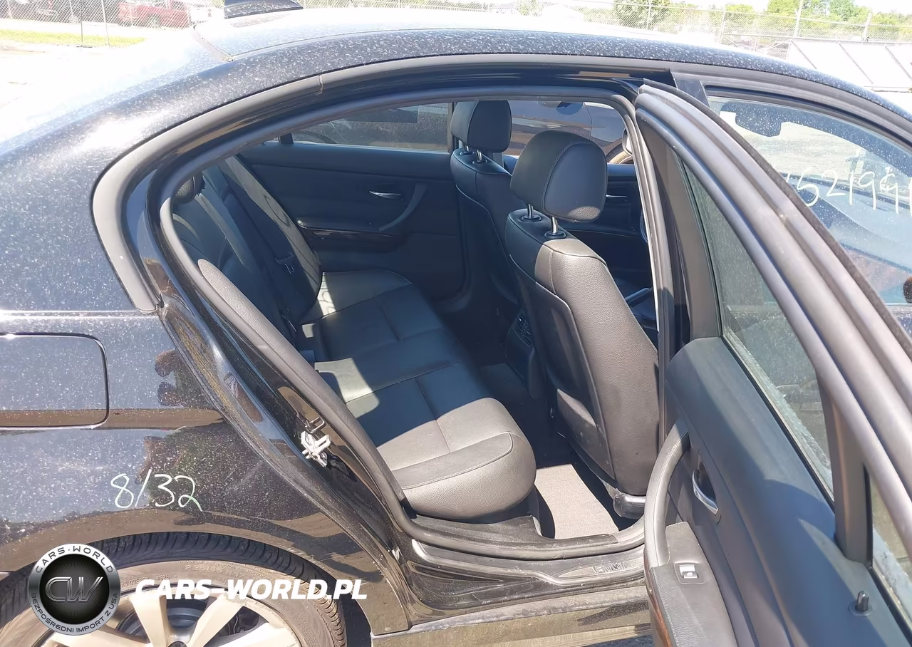 2011 BMW 328I xDrive VIN:WBAPK5G58BNN28704 - 8