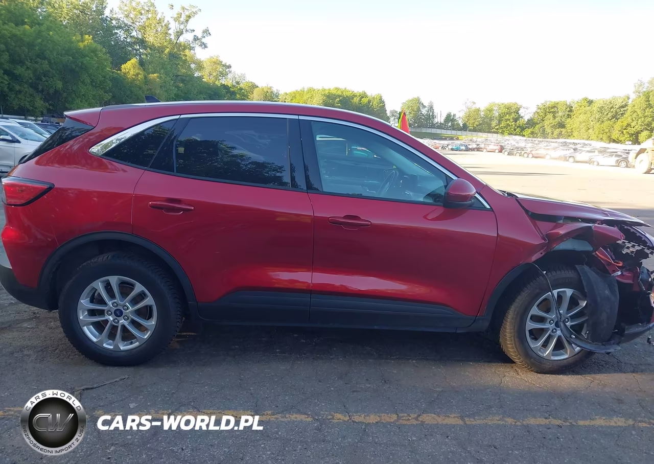 2021 Ford Escape Se Hybrid VIN:1FMCU9BZ9MUB24022 - 13