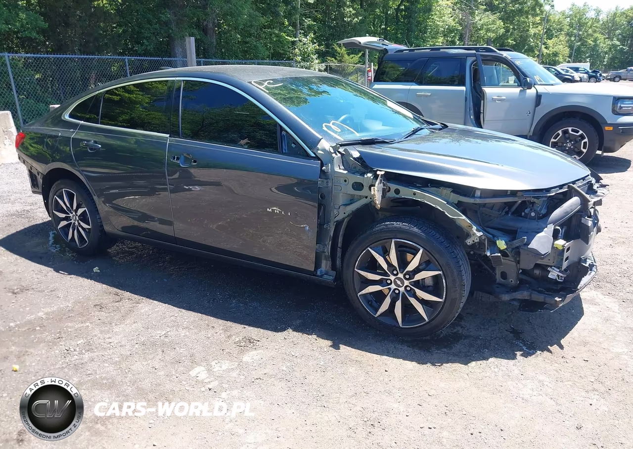 2017 Chevrolet Malibu 1Lt – zdjęcie 1 z 17