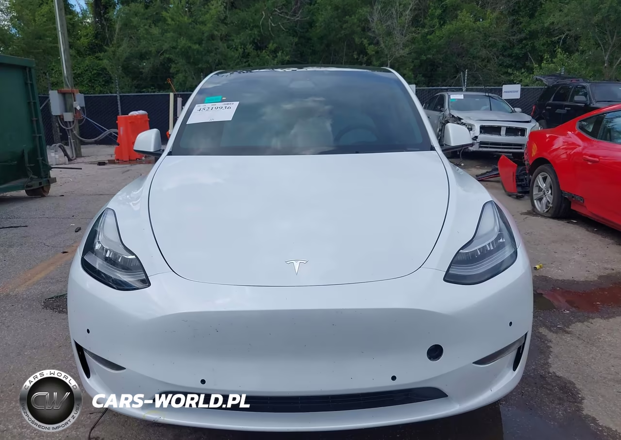 2021 Tesla Model Y Long Range Dual Motor All-Wheel Drive VIN:5YJYGDEE9MF304896 - 11