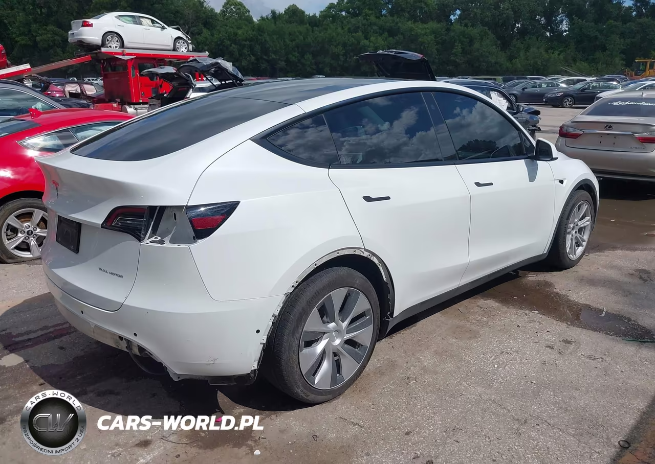 2021 Tesla Model Y Long Range Dual Motor All-Wheel Drive VIN:5YJYGDEE9MF304896 - 4