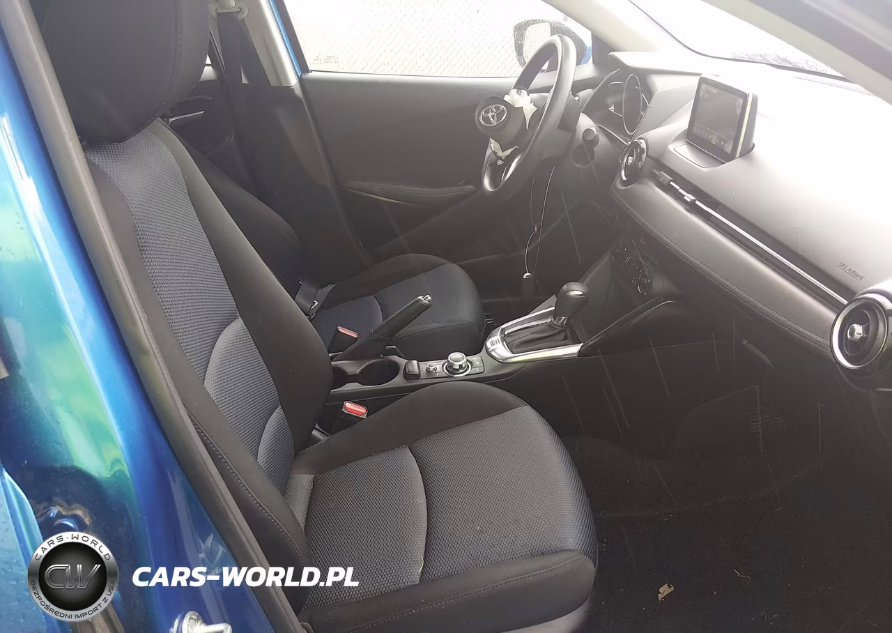 2017 Toyota Yaris Ia VIN:3MYDLBYV5HY178171 - 5