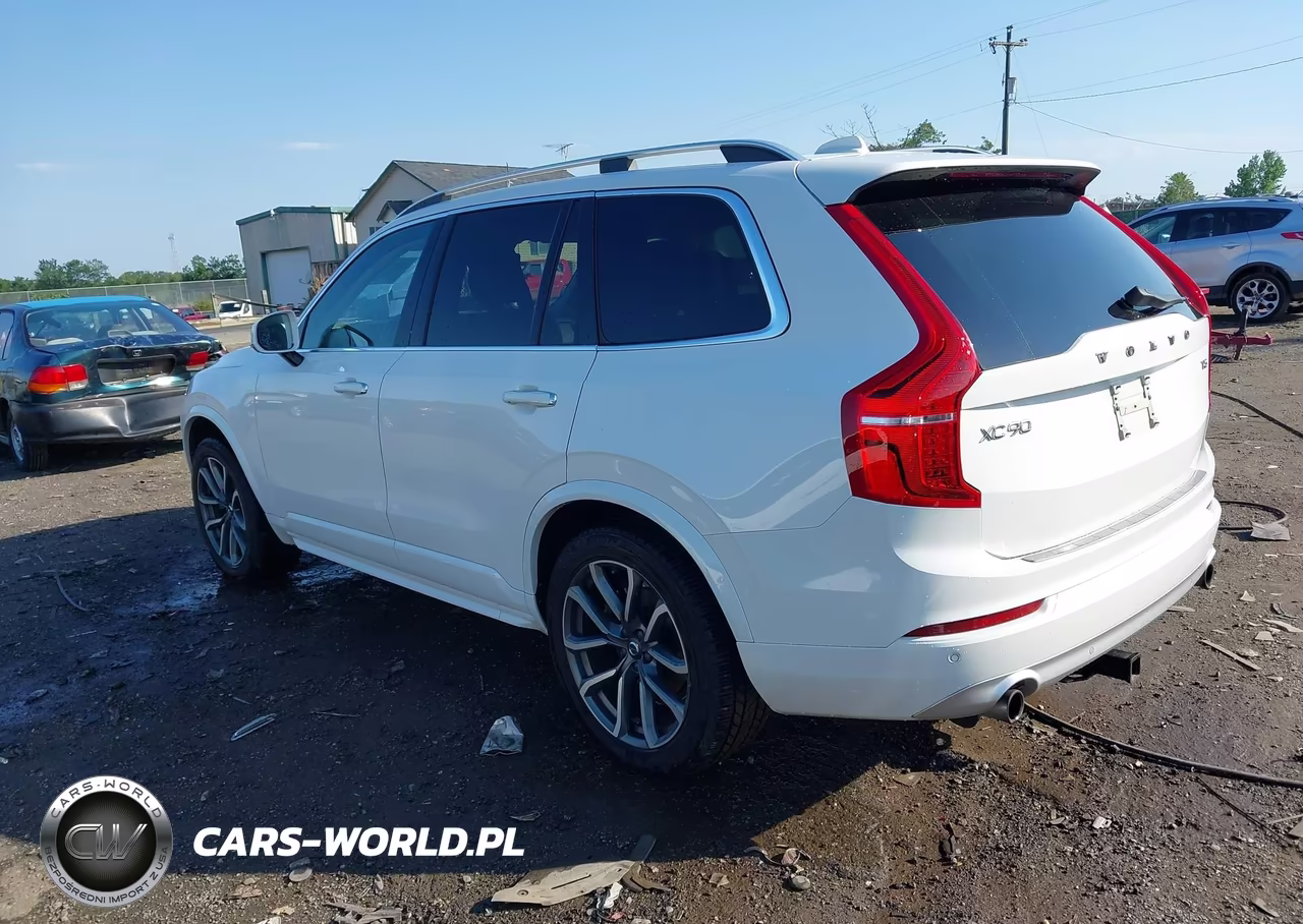 2018 Volvo Xc90 T5 Momentum VIN:YV4102CK6J1338704 - 3