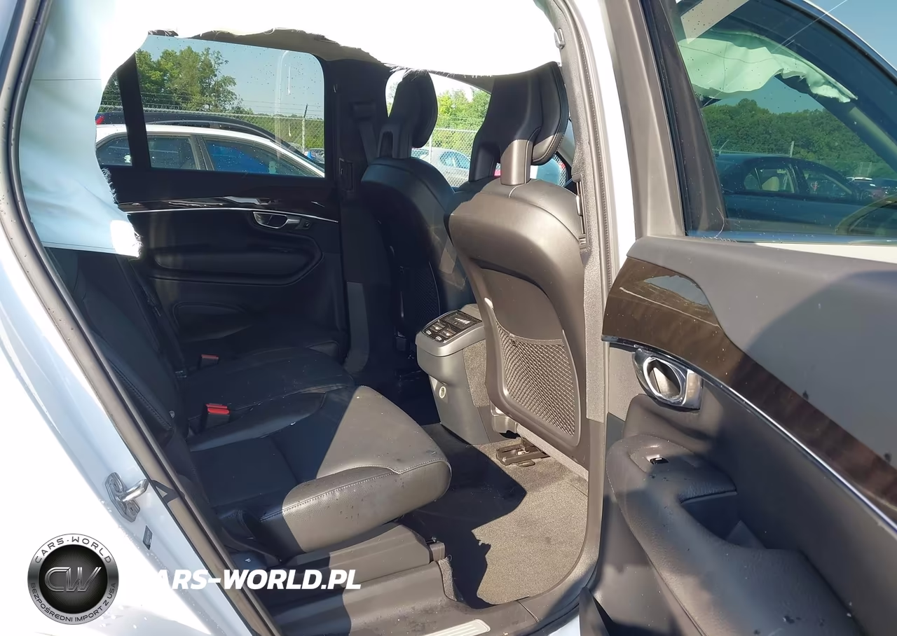 2018 Volvo Xc90 T5 Momentum VIN:YV4102CK6J1338704 - 8