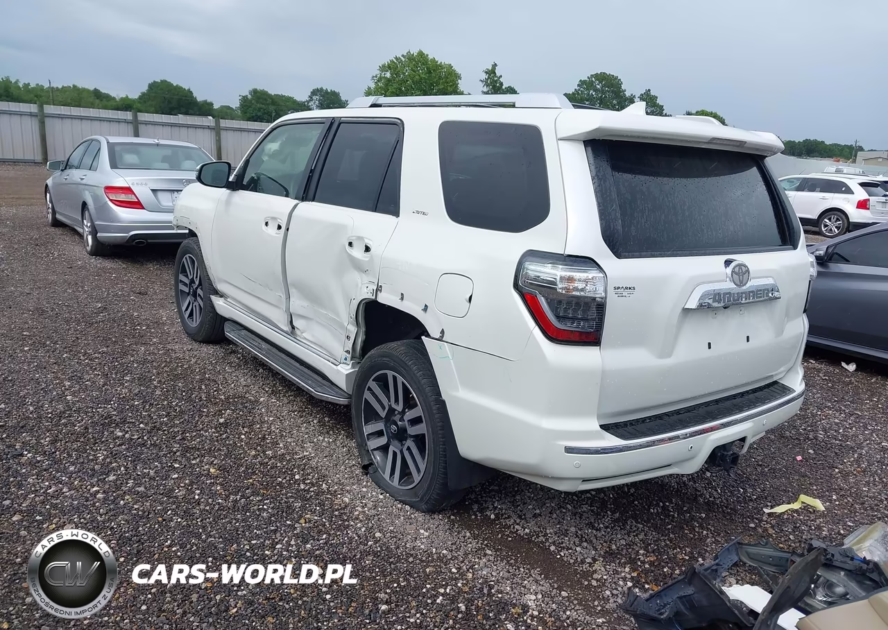 2022 Toyota 4Runner Night Shade VIN:JTEDU5JR4N5257927 - 3