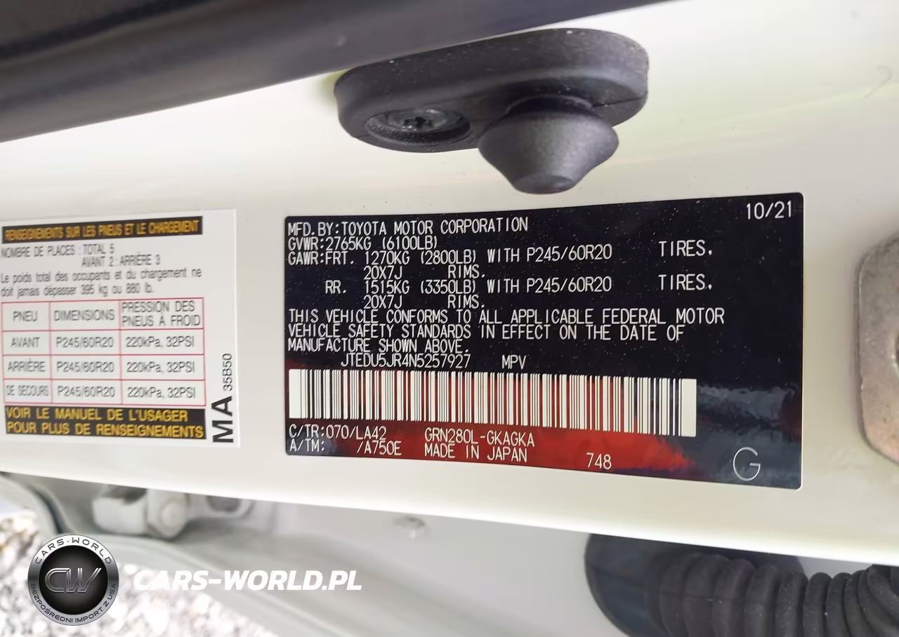 2022 Toyota 4Runner Night Shade VIN:JTEDU5JR4N5257927 - 9