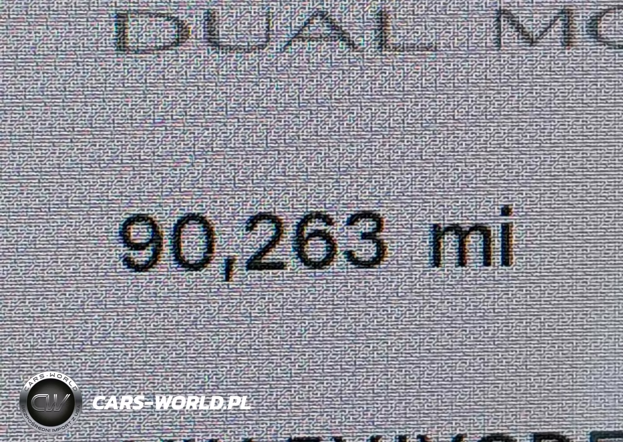 2020 Tesla Model Y Long Range Dual Motor All-Wheel Drive VIN:5YJYGDEE6LF055777 - 16