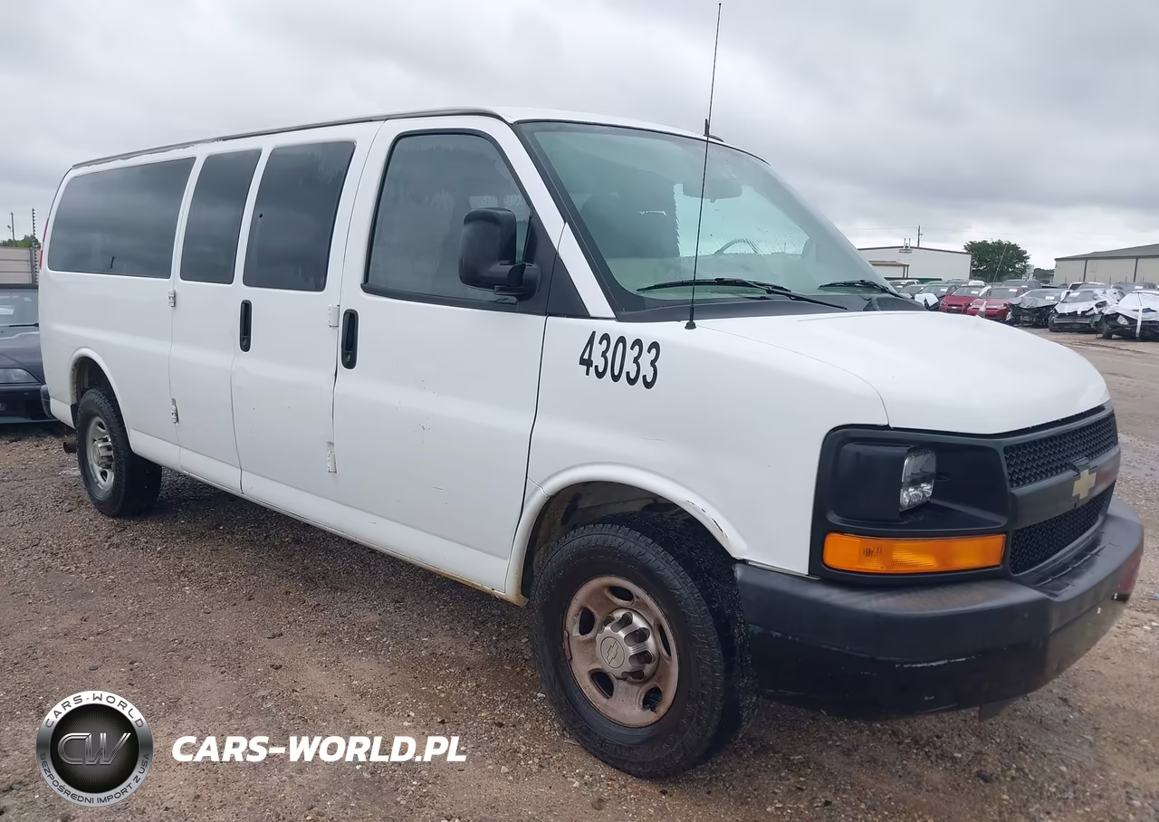 2012 Chevrolet Express 3500 Ls