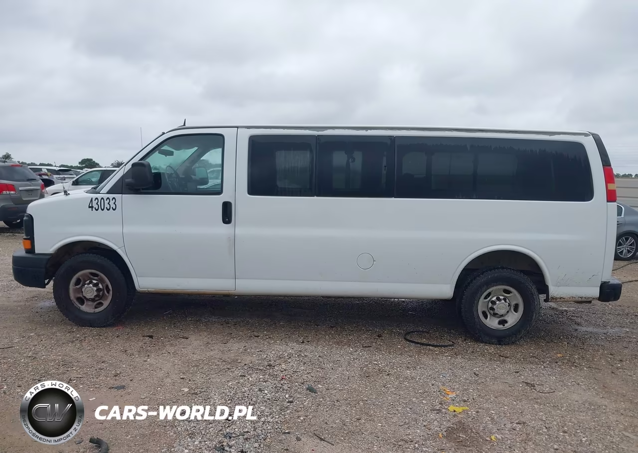 2012 Chevrolet Express 3500 Ls VIN:1GAZGZFA6C1143033 - 14