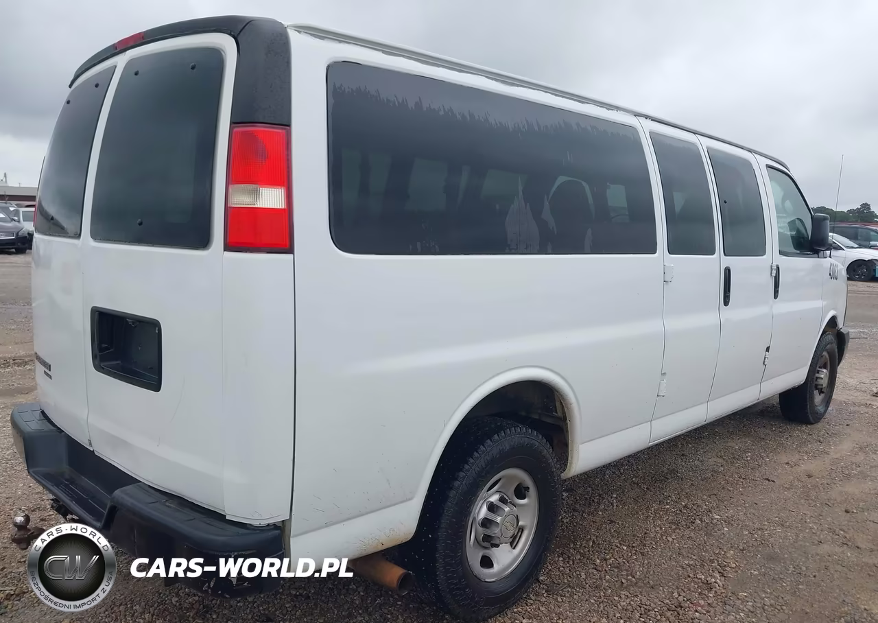 2012 Chevrolet Express 3500 Ls VIN:1GAZGZFA6C1143033 - 4
