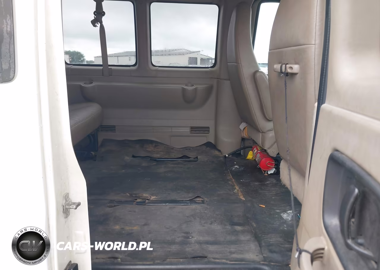 2012 Chevrolet Express 3500 Ls VIN:1GAZGZFA6C1143033 - 8