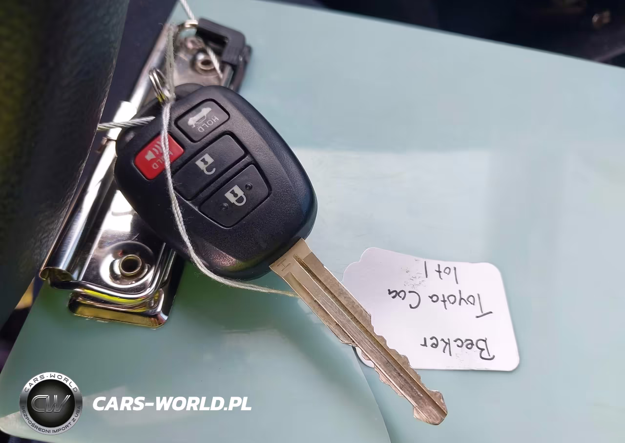 2016 Toyota Corolla Le Plus VIN:2T1BURHE9GC561525 - 11
