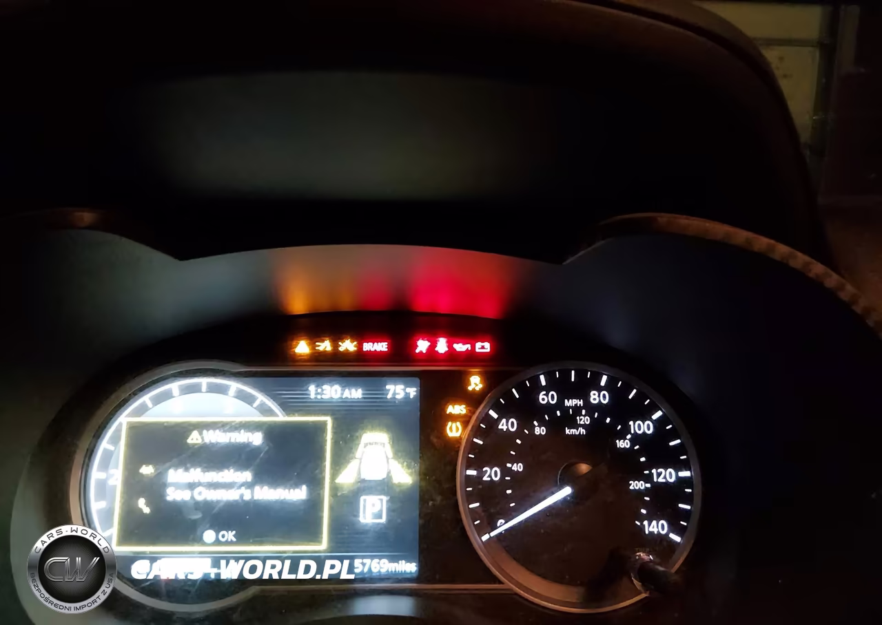 2025 Nissan Versa 1.6 Sv VIN:3N1CN8EV0SL882717 - 7