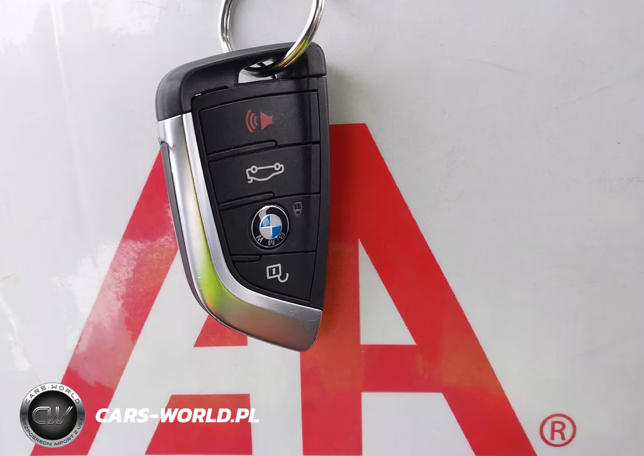 2019 BMW X1 xDrive28I VIN:WBXHT3C51K3H35886 - 11