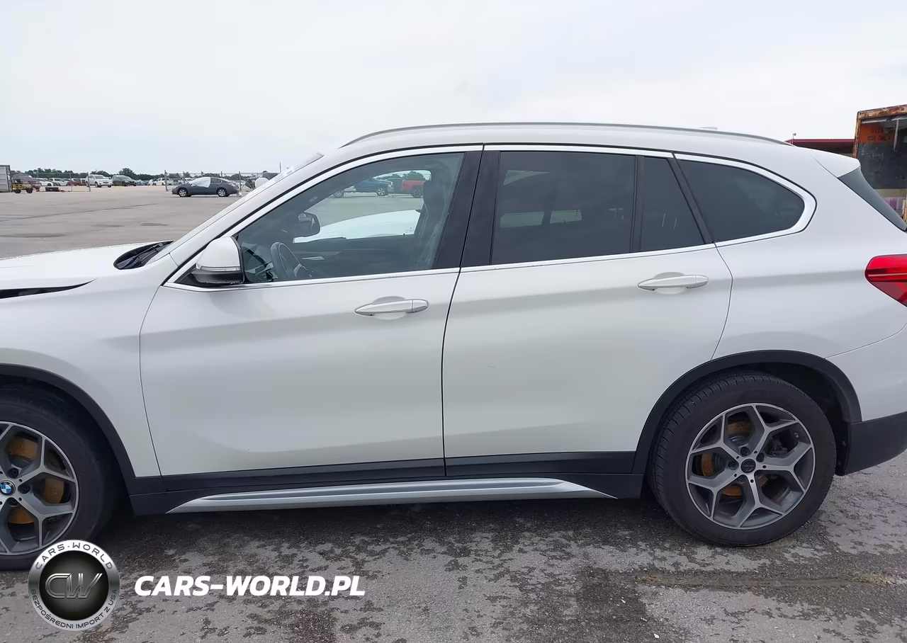 2019 BMW X1 xDrive28I VIN:WBXHT3C51K3H35886 - 15