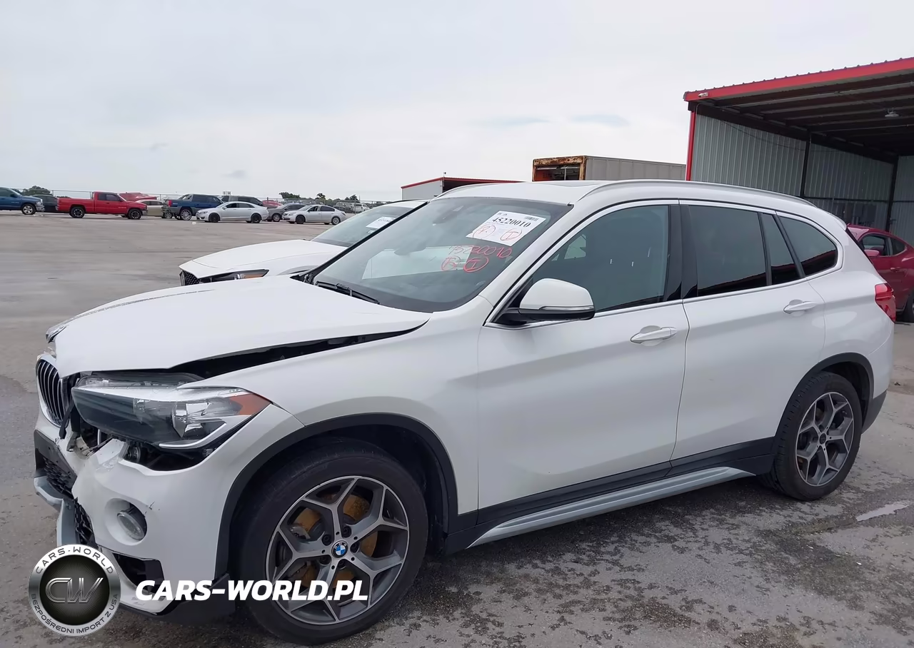 2019 BMW X1 xDrive28I VIN:WBXHT3C51K3H35886 - 19