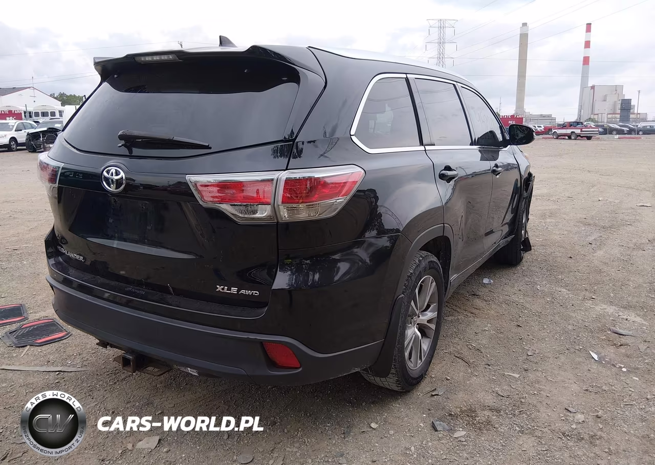 2014 Toyota Highlander Xle V6 VIN:5TDJKRFH8ES021036 - 4