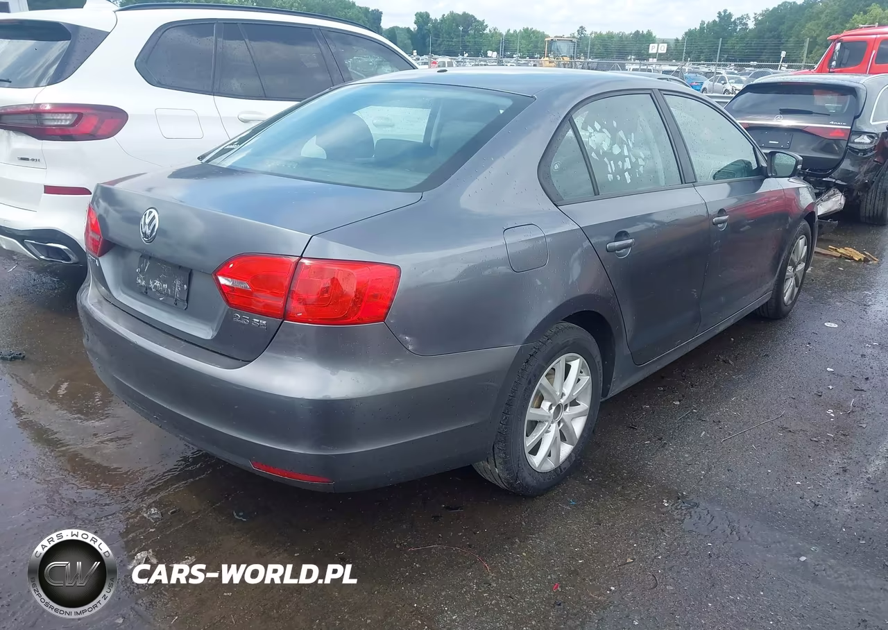 2011 Volkswagen Jetta 2.5L Se VIN:3VWDX7AJXBM348379 - 4
